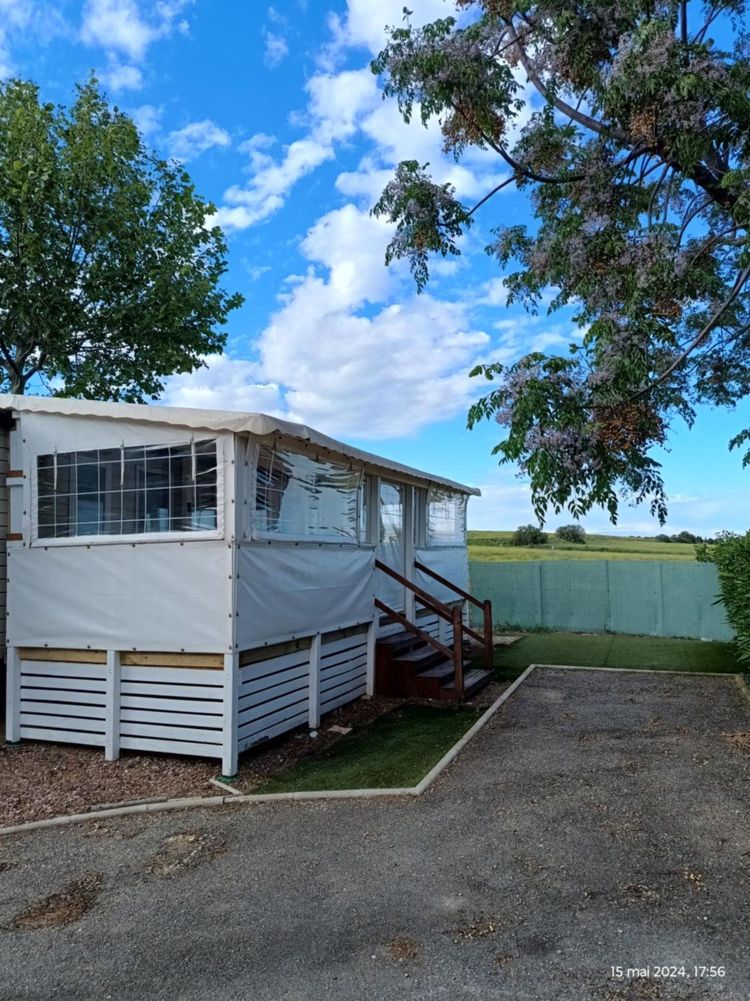 Hotel Camping Les Sables Du Midi A Valras Plage Exterior foto